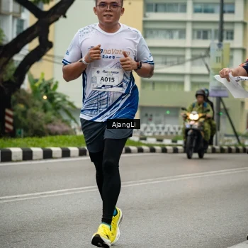 Runner Photo 8977840