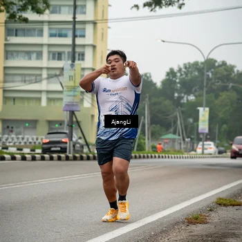 Runner Photo 8977851