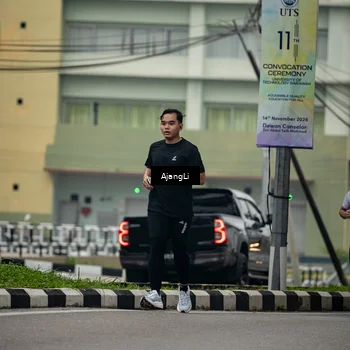 Runner Photo 8977852
