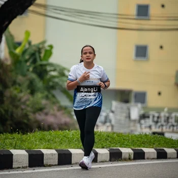 Runner Photo 8977867