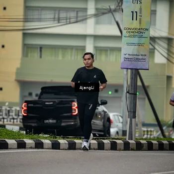 Runner Photo 8977869