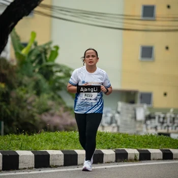 Runner Photo 8977884