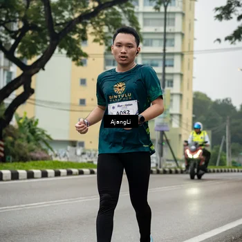 Runner Photo 8977888