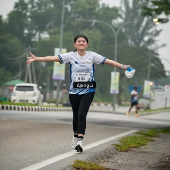 Runner Photo 8977890