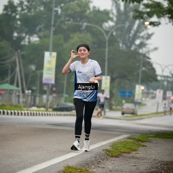 Runner Photo 8977900