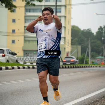 Runner Photo 8977903