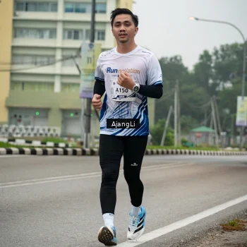 Runner Photo 8977931