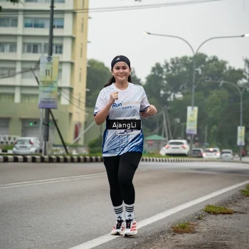 Runner Photo 8977951
