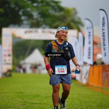 Runner Photo 8977953