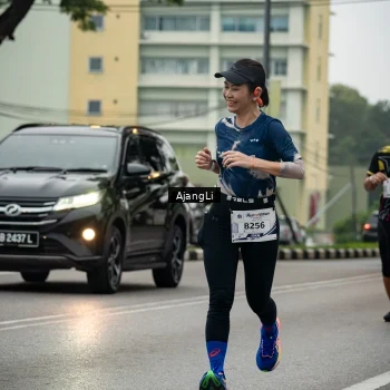 Runner Photo 8977988