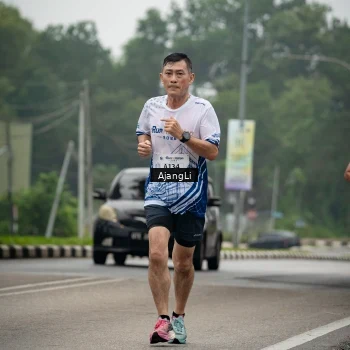 Runner Photo 8977998
