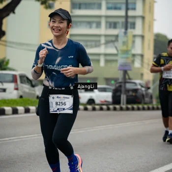 Runner Photo 8977999