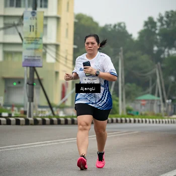 Runner Photo 8978040