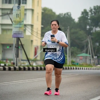 Runner Photo 8978043