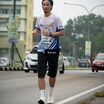 Runner Photo 8978044