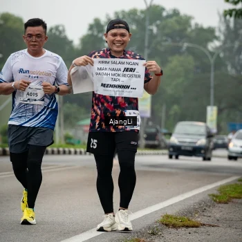 Runner Photo 8978049