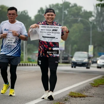 Runner Photo 8978055
