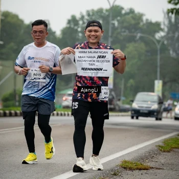 Runner Photo 8978070