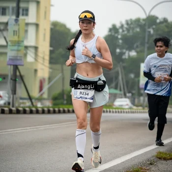 Runner Photo 8978076