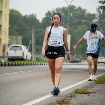 Runner Photo 8978081