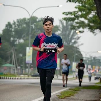Runner Photo 8978130