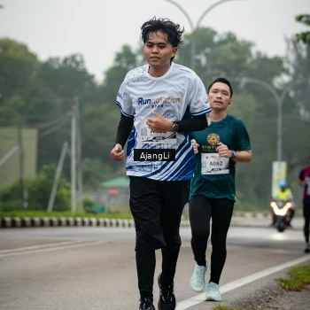 Runner Photo 8978138