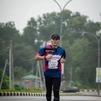 Runner Photo 8978148