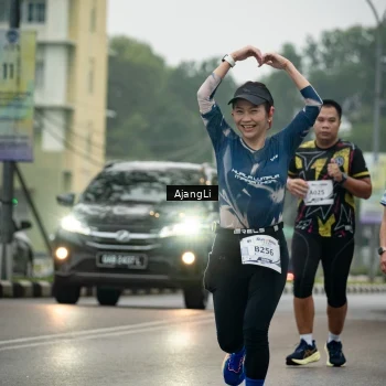 Runner Photo 8978177