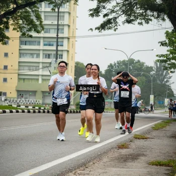 Runner Photo 8978184