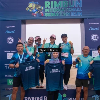 Runner Photo 8978195