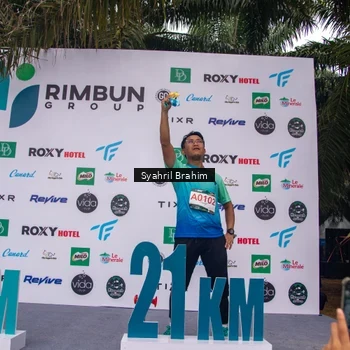 Runner Photo 8978209