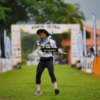 Runner Photo 8978213