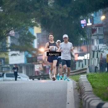 Runner Photo 8978294