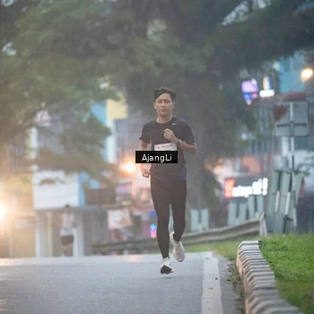Runner Photo 8978313