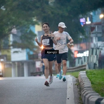 Runner Photo 8978322