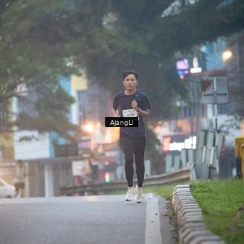 Runner Photo 8978328