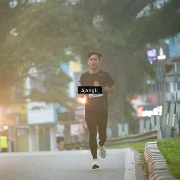 Runner Photo 8978339