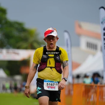 Runner Photo 8978354