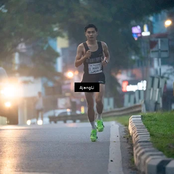 Runner Photo 8978368