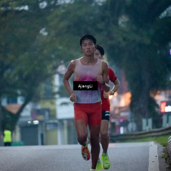 Runner Photo 8978376