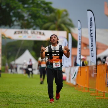 Runner Photo 8978380
