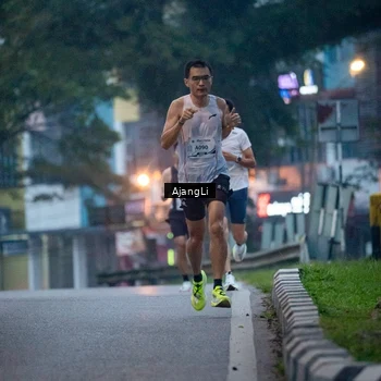 Runner Photo 8978387