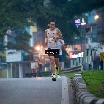 Runner Photo 8978388