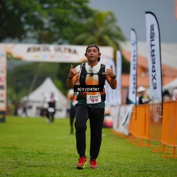 Runner Photo 8978394