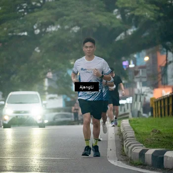 Runner Photo 8978398