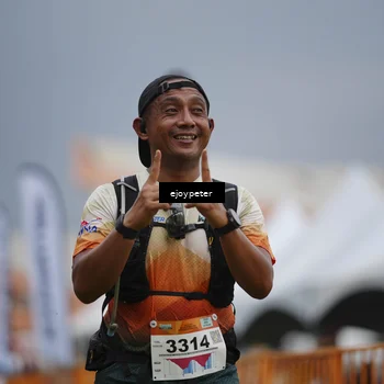 Runner Photo 8978404