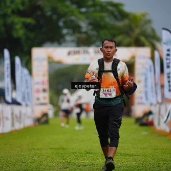 Runner Photo 8978414