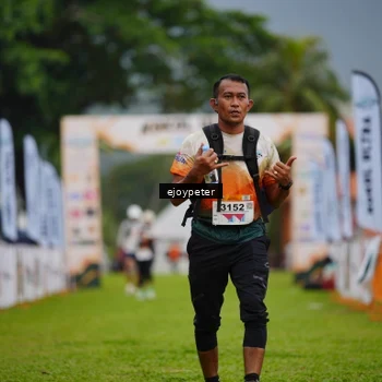 Runner Photo 8978422