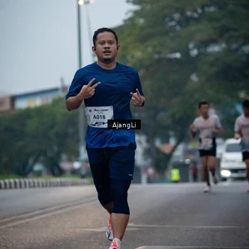 Runner Photo 8978448
