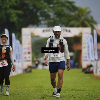 Runner Photo 8978462